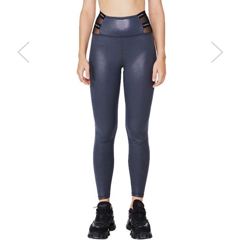 YUYU Active (Taiwanese brand) black mesh leggings